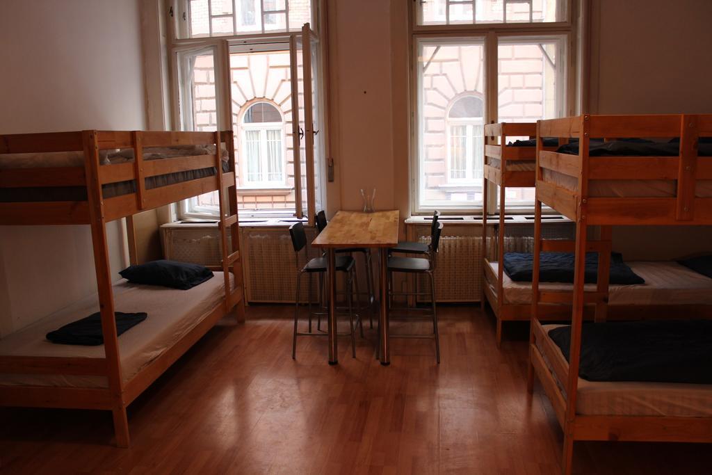 Ciao Budapest Hostel ภายนอก รูปภาพ